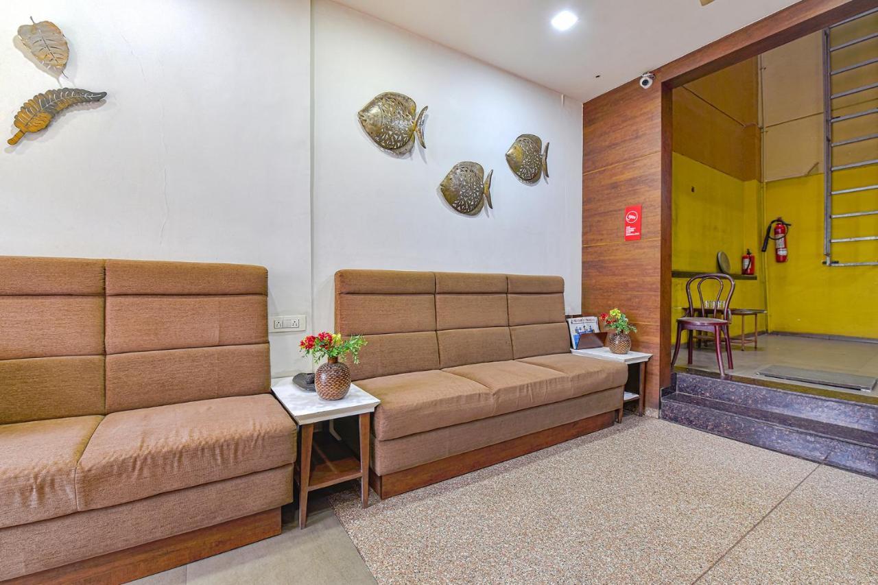 Fabhotel Rb Residency Surate Exterior foto