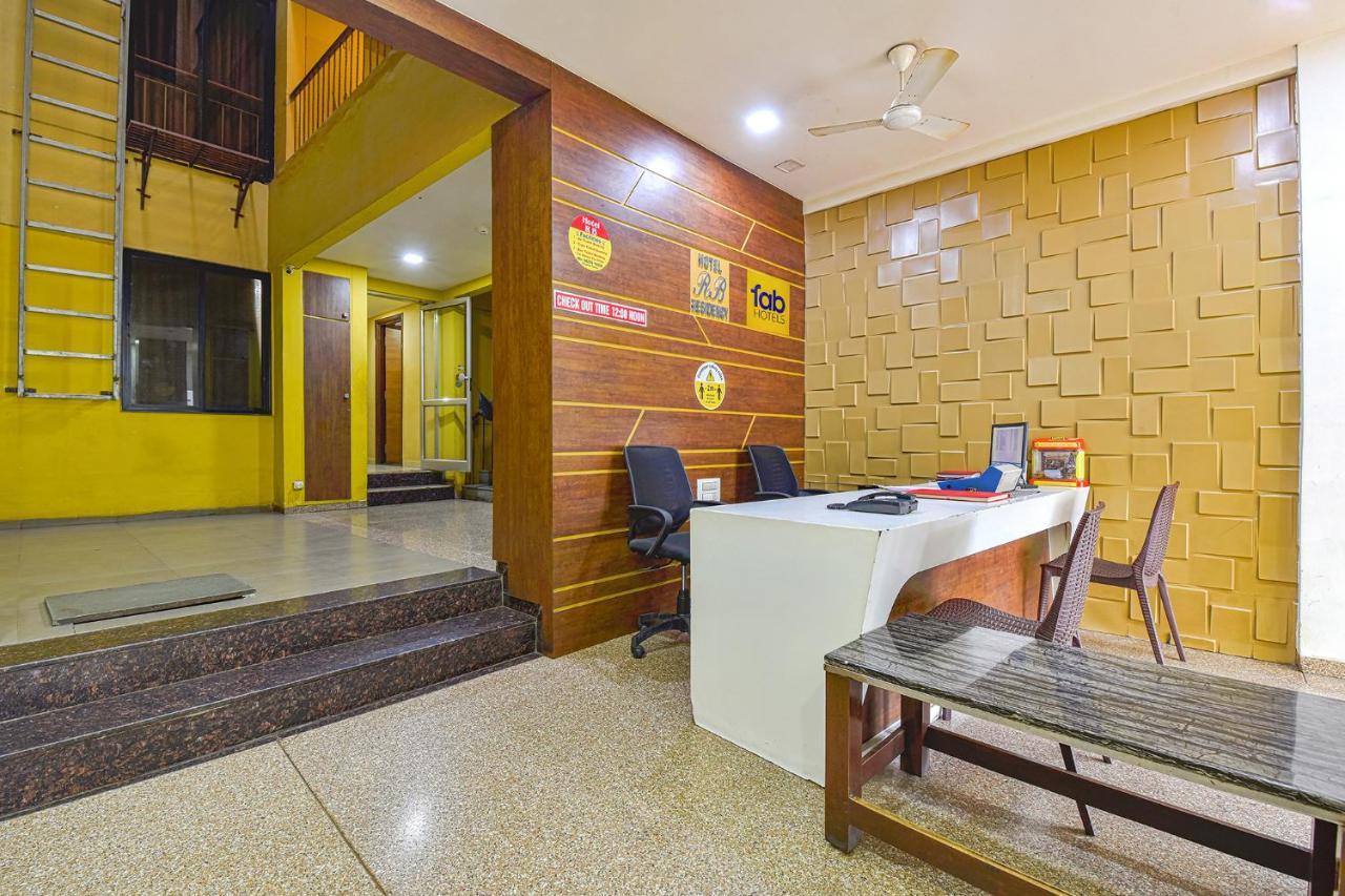 Fabhotel Rb Residency Surate Exterior foto